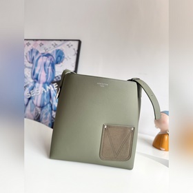 163c動态芯片 FR海外原單M26747獨家實拍！本款 Verso Hobo