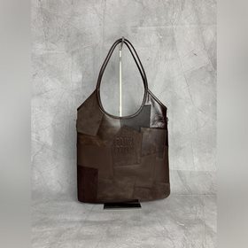 5BG231 特級原廠皮 拼接 M家新款hobo 托特腋下包，秋冬系列限定款，這