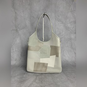 5BG231(拼皮白) M家 新款hobo 托特腋下包！ MiuMiu秋冬系列