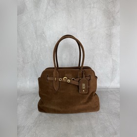 5BG291 新品爆款中古托特包，采用今年爆火的麂皮材質，皮質柔軟高級，這款Av