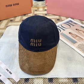 謬謬miumiu 原單 新款棒球帽，正品開模訂制，原版做工細緻質量超贊！
