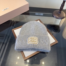 miumiu缪缪秋冬款新款毛線帽， 百分百羊毛面料