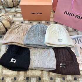 miumiu缪缪 秋冬毛線帽 這種高級簡直質感從頭開始了！巨推薦大家 這頂不管什