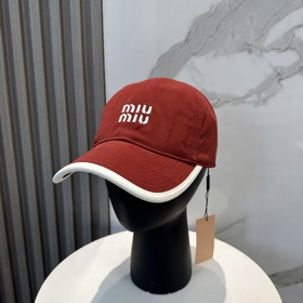 [Miumiu缪缪]新款訂單款刺繡棒球帽 大牌款超好搭配，趕緊入手！