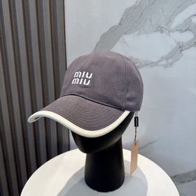 [Miumiu缪缪]新款訂單款刺繡棒球帽 大牌款超好搭配，趕緊入手！