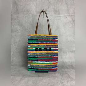 5BG248 彩色 新正面标志性MiuMiu刺繡，棉布裡内，超輕，容量超大，小尺