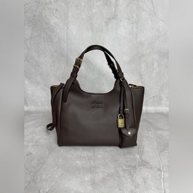 5BA304 Miu家日本快閃新品托特包，頂級進口牛皮，皮面質感高級，優雅複古，