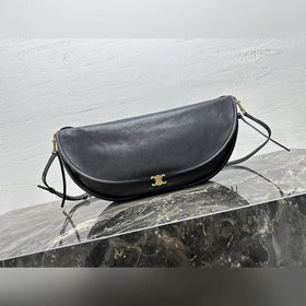 [特級原廠皮，全鋼五金] 全鋼五金 SOFT TRIOMPHE HALFMOON
