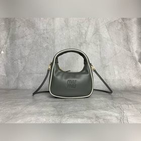 5BC125(石水泥灰拼白) MiuMi新品MiuWander手袋，全新大膽配色