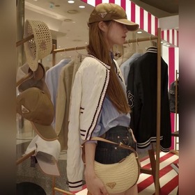 普拉達刺繡字母棒球帽 設計感超強，讓人耳目一新 頭型非常好，可以修飾各種頭型，實