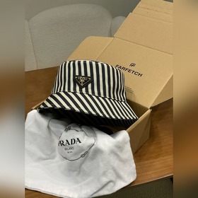 Prada普拉達條紋漁夫帽