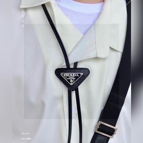 配全套包裝 PRADA(普拉達)爆款百搭PRADA領帶 時髦精 人手必備的一條搭