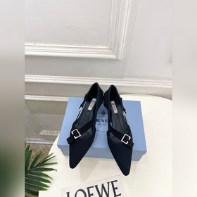 PRADA 普拉達 26ss 2026春夏新品 專櫃走秀款小貓跟帆布搭扣高跟鞋