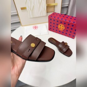 Tory Burch新款 鞋面牛皮，内裡羊皮. Size：35-43