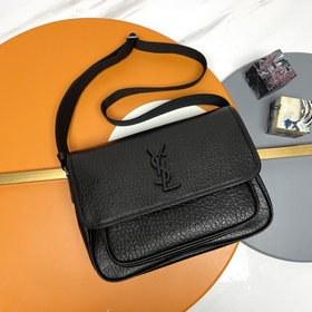 YSL，聖羅蘭 男士NIKI MESSENGER黑色粒面 新款大象紋NIKai正