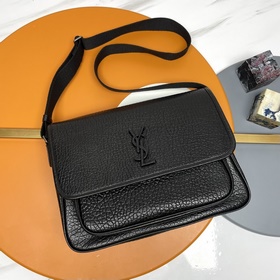 YSL，聖羅蘭 男士NIKI MESSENGER黑色粒面 新款大象紋NIKai正