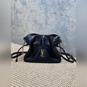 YSL 新新新新新款Jamie斜挎包！！！JAMIE肩背包飾以LE CASSAN