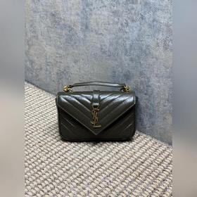 YSL Mini College郵差包，油蠟牛皮材質，經典菱格紋绗縫+金色Log