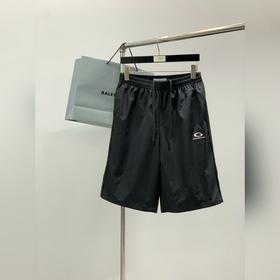 Balenciaga 巴黎世家，2026春夏最新品，專櫃同步有售，原單狠貨，時尚