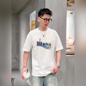 Balenciaga 巴黎世家新款可樂logoT恤.男女同款 os版型真的很迷
