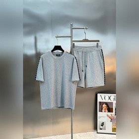 上衣價格2200   褲子價格2300Balenciaga巴黎世家新品織帶五
