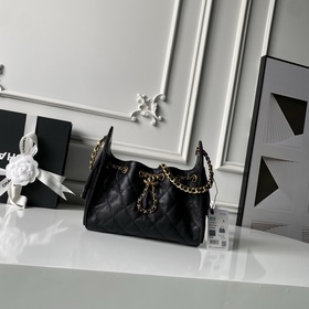 CHANEL 25C 秀款 HOBO BAG 嬉皮包AS5631 特設計風格 牛