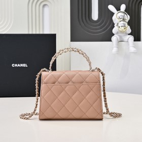 Chanel 23P 春夏預告系列，本季最火最火的Kelly牛皮手柄包 23P