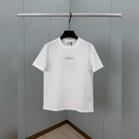 Dior.迪奧 SS26春夏新品反光印花标識短袖T恤，飾以反光 DIOR AND