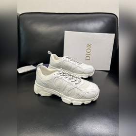 Dior 頂級工藝品 迪奧 專櫃同步 原廠配置，意大利進口原版牛皮面料，透氣舒适