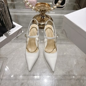 Dior 2026春夏新款尖頭瑪麗珍高跟鞋 也有涼鞋 款式時尚 簡單滿滿的女人味