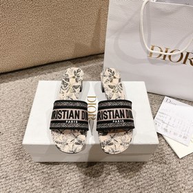 代購級别！ 經典迪奧logo電腦繡帆布方跟拖鞋，上乘美豔力作 dior專櫃最火春
