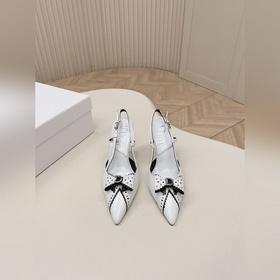 Dior 迪奧 海盜爺系列蝴蝶結高跟涼鞋拖鞋 楦型百搭瘦腳yyds.造型立體飽滿
