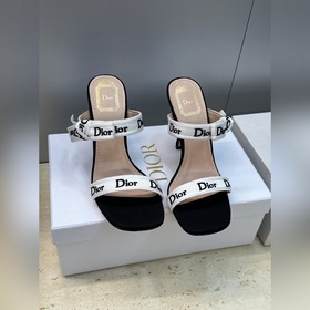 J ADIOR 迪奧 Dior 2026 早春新款高定系列Dentelle高跟蝴