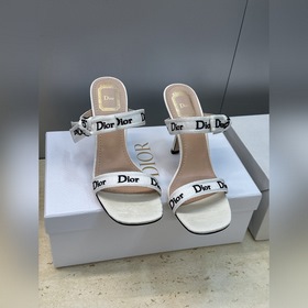 J ADIOR 迪奧 Dior 2026 早春新款高定系列Dentelle高跟蝴