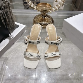 J ADIOR 迪奧 Dior 2026 早春新款高定系列Dentelle果凍色