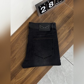 Fendi 獨家專供新款 芬迪潮男時尚休閑牛仔褲，高端歐版原單褲子，潮流時尚休閑