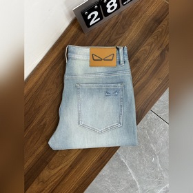 Fendi 獨家專供新款 芬迪潮男時尚休閑牛仔褲，高端歐版原單褲子，潮流時尚休閑