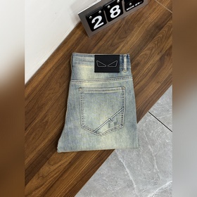 Fendi 獨家專供新款 芬迪潮男時尚休閑牛仔褲，高端歐版原單褲子，潮流時尚休閑