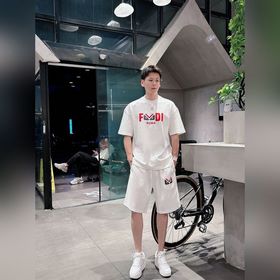 Fendi 芬迪 高端定制領子袖子下擺做破洞設計2026春夏新款首發專櫃最新款短