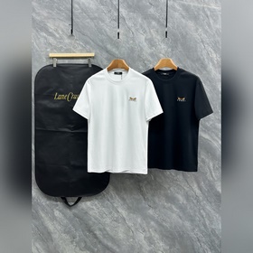 FENDI 芬迪 2026ss春夏新款上市 定制面料柔軟舒适，經典刺繡眼睛 極具