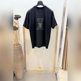 Size：s，m，l，xl 棕，黑兩色 男女同款 Fendi  ，芬迪 202