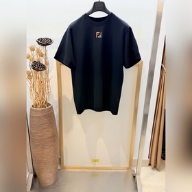 Size：s，m，l，xl 男女同款 Fendi  ，芬迪 2026FW早春系