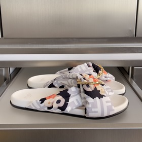 頂級版本：情侶款 Fendi 芬迪 Feel系列 交叉 綢緞 平底 涼拖鞋 墊料