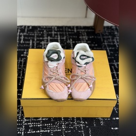 代購級 FENDI芬迪走秀款，Delfina休閑鞋，獨家頂級貨源！ 單品中的天花