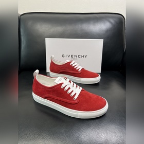 Givenchy 高品質 頂級工藝品 紀梵希 專櫃同步原廠配置，意大利進口牛皮搭