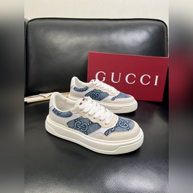Gucci 頂級代購 古奇專櫃新款，原廠配置意大利進口牛皮搭配印花布面料，進口牛