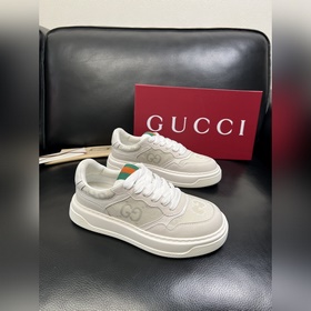 Gucci 頂級代購 古奇專櫃新款，原廠配置意大利進口牛皮搭配印花布面料，進口牛