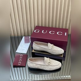 2026早秋 Gucci Jordaan系列 新品5D立體鹿皮迷你雙GG壓紋單鞋