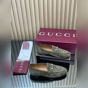 2026早秋 Gucci Jordaan系列 新品5D立體鹿皮迷你雙GG壓紋單鞋