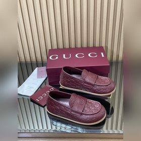 2026  新品厚底Gucci 互扣式刺繡大G橫帶穆勒鞋 迷你GG壓紋樂福鞋
